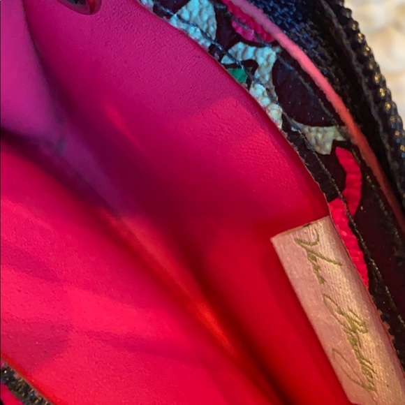 Vera Bradley change purse used - Picture 6 of 6